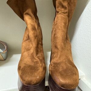 Steve Madden Tan Suede Platform Boots